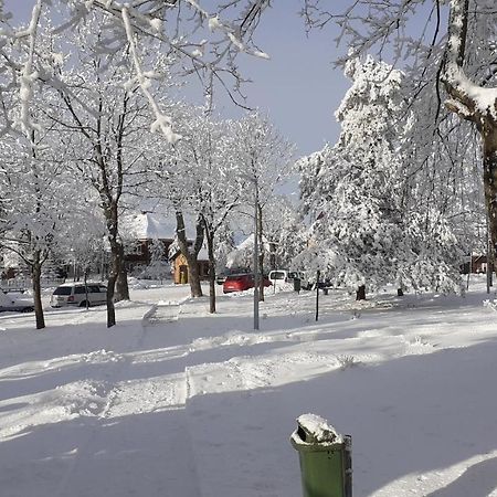 chalupa Hora Svateho Sebestiana Bagian luar foto